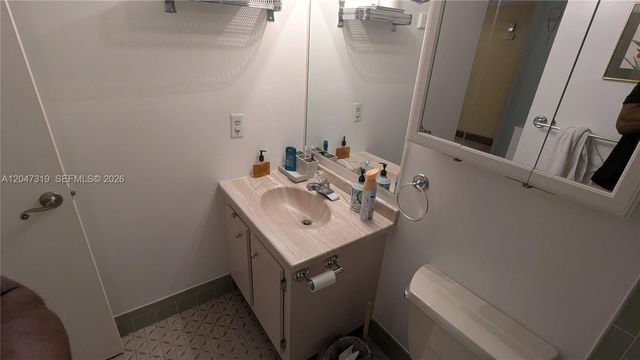 481 NW 76th Ave 207, Margate, FL 33063