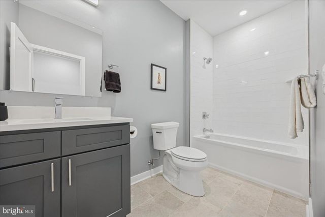 7005 PIPERS GLEN WAY, Philadelphia, PA 19119