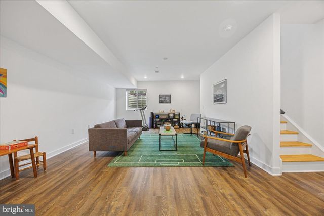 7005 PIPERS GLEN WAY, Philadelphia, PA 19119