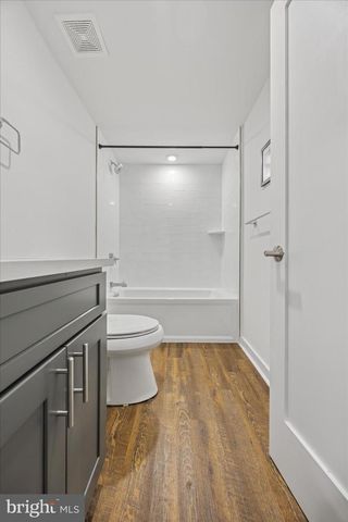 7005 PIPERS GLEN WAY, Philadelphia, PA 19119