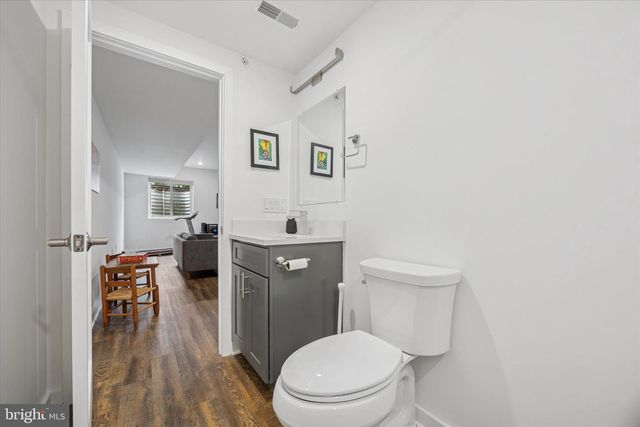 7005 PIPERS GLEN WAY, Philadelphia, PA 19119