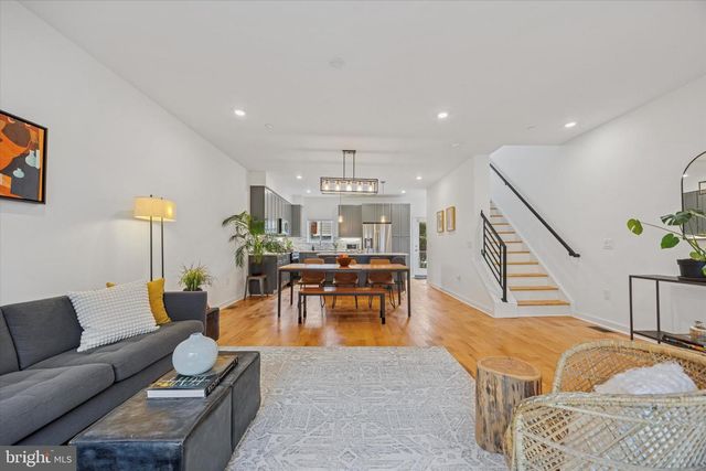 7005 PIPERS GLEN WAY, Philadelphia, PA 19119