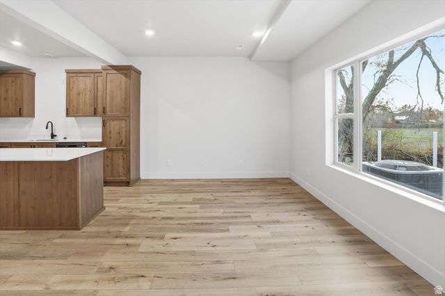 1263 S 985 E, Ogden, UT 84404