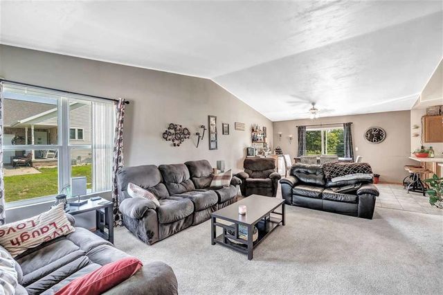 430 STENO TRAIL, Pulaski, WI 54162