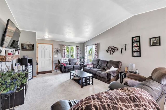 430 STENO TRAIL, Pulaski, WI 54162