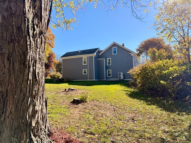 101 School Street, North Brookfield, MA 01535