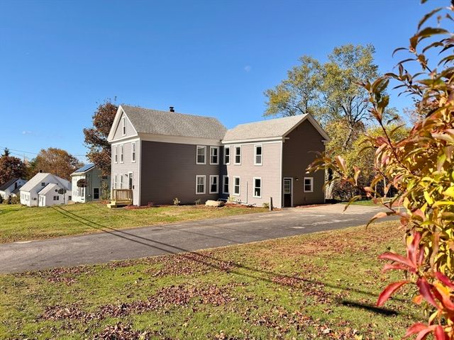 101 School Street, North Brookfield, MA 01535