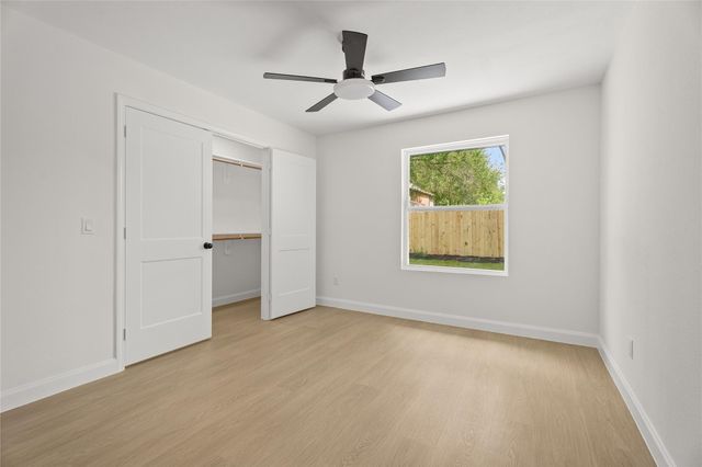 2403 Heather Ridge Court, Webster, TX 77598