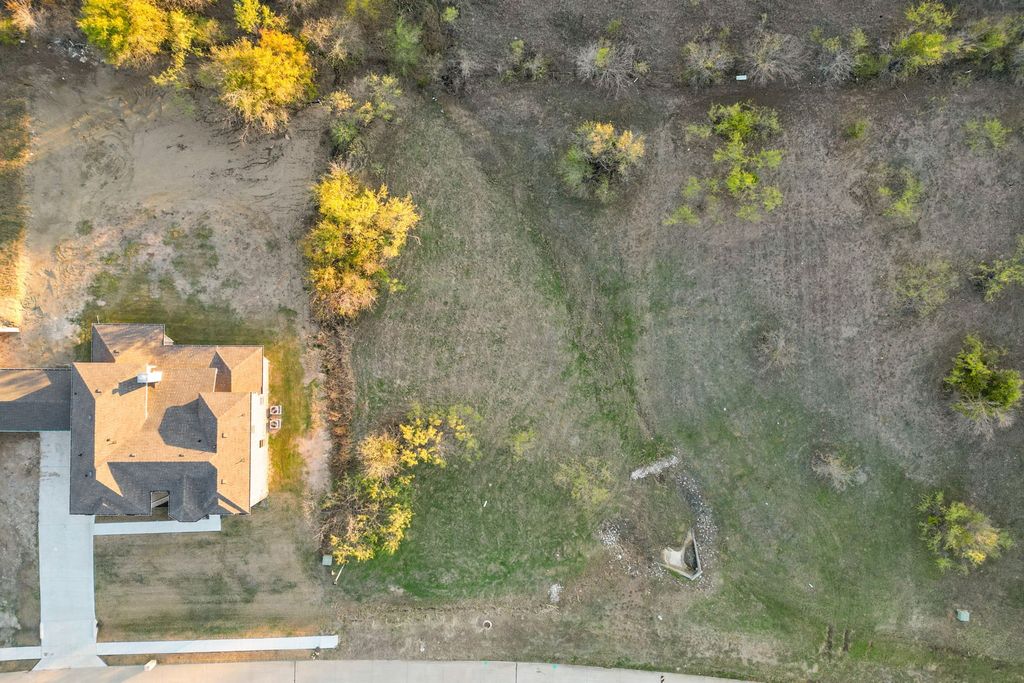 3223 Koscher Drive, Grand Prairie, TX 75104