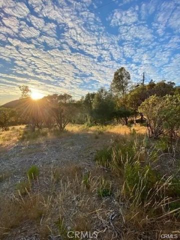 17 Vista Lago, Mariposa, CA 95338