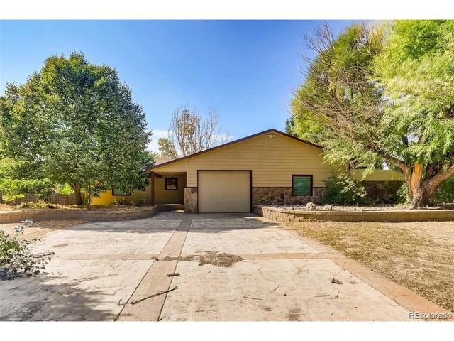 1205 King Dr, Loveland, CO 80537