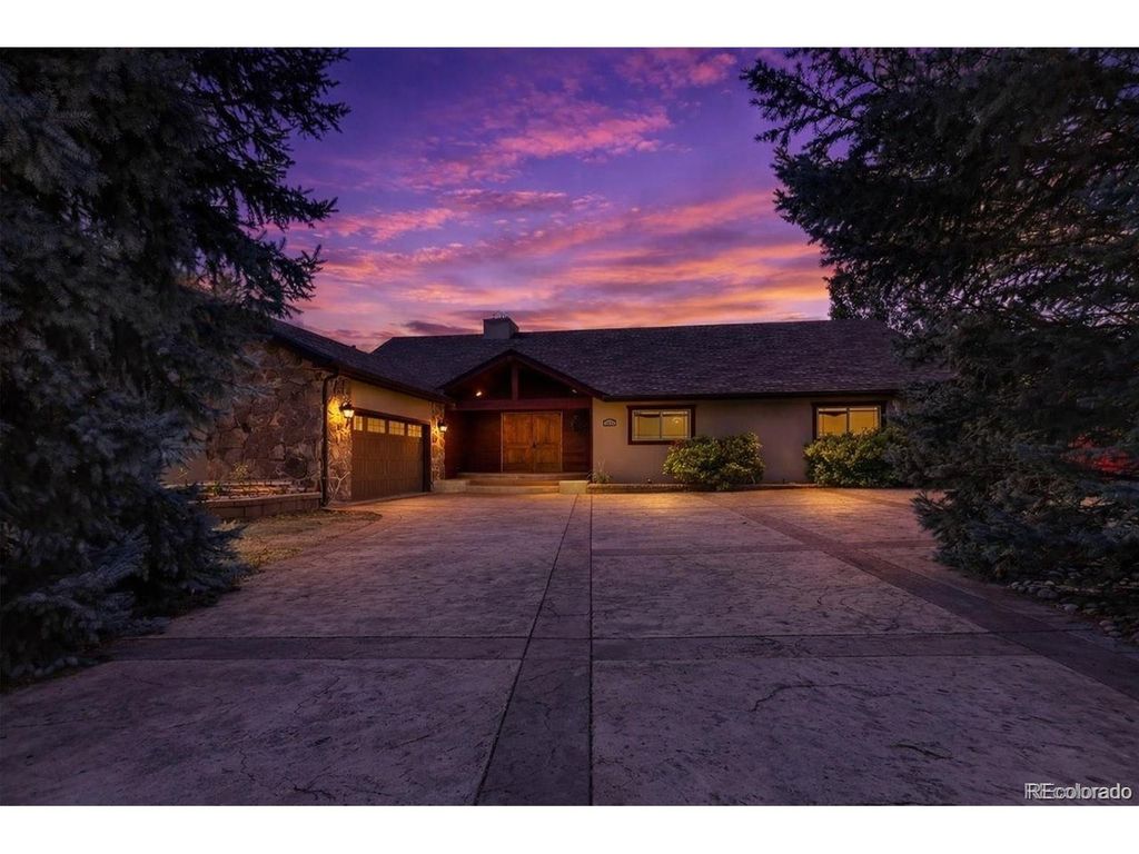 1205 King Dr, Loveland, CO 80537