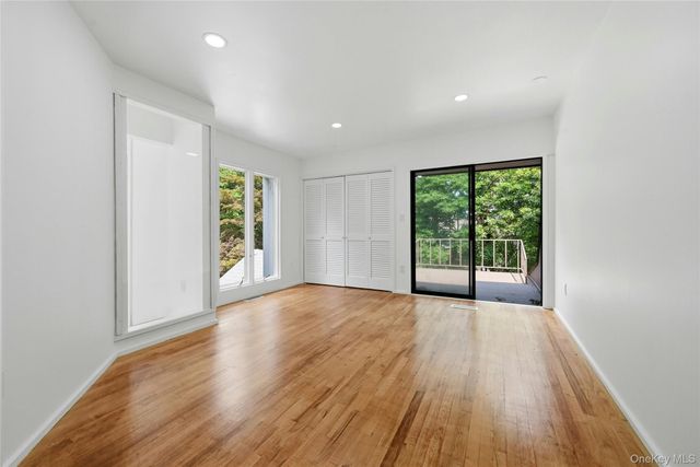 12 Lost Meadow, Port Jefferson, NY 11777