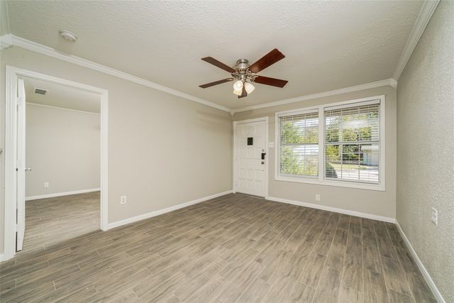 2937 Larry Drive, Garland, TX 75041