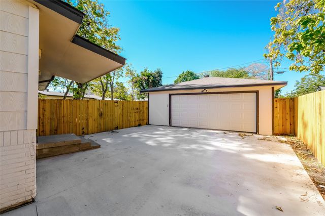 2937 Larry Drive, Garland, TX 75041