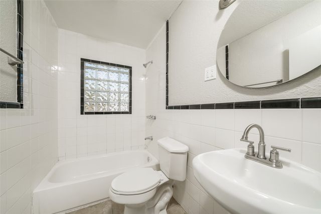 2937 Larry Drive, Garland, TX 75041