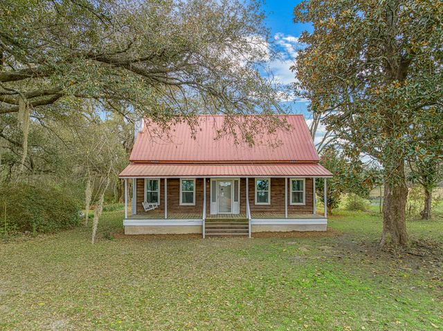 2185 Peniel Road, Walterboro, SC 29488