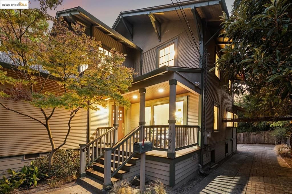 1296 Monterey AVE, Berkeley, CA 94707