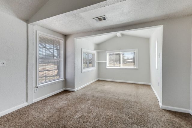 1125 E Palestine Street, Mexia, TX 76667