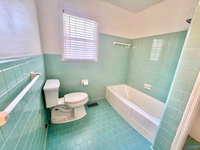 417 Hillmont Drive, Huntsville, AL 35805