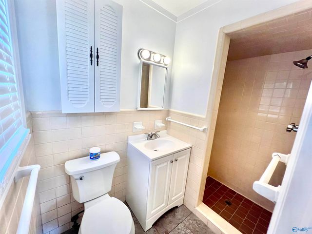 417 Hillmont Drive, Huntsville, AL 35805