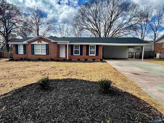 417 Hillmont Drive, Huntsville, AL 35805