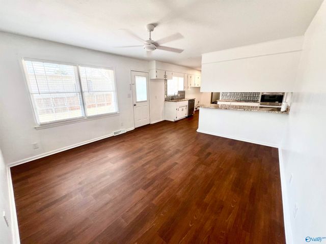 417 Hillmont Drive, Huntsville, AL 35805