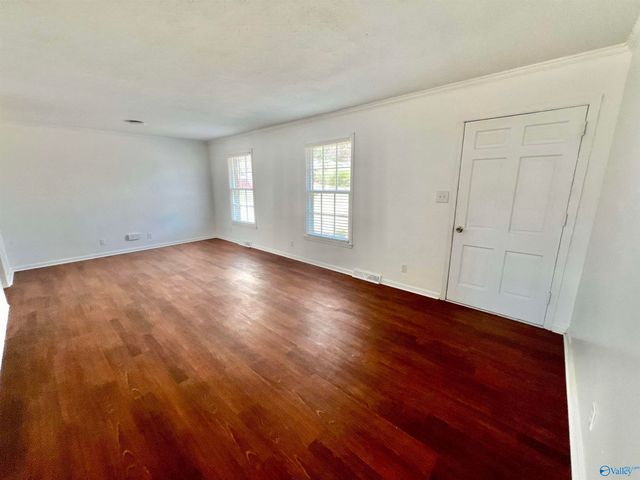 417 Hillmont Drive, Huntsville, AL 35805