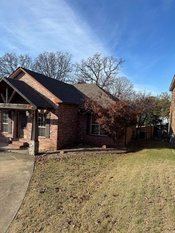 1216 N Point Lane, North Little Rock, AR 72118