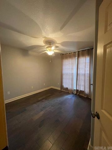 1216 N Point Lane, North Little Rock, AR 72118