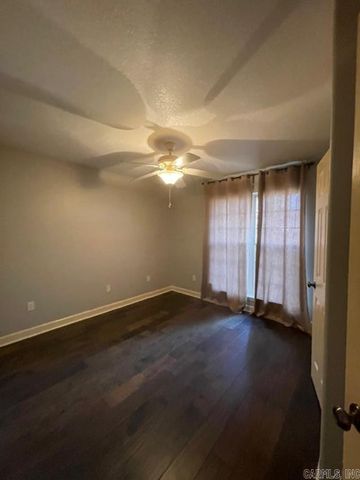 1216 N Point Lane, North Little Rock, AR 72118