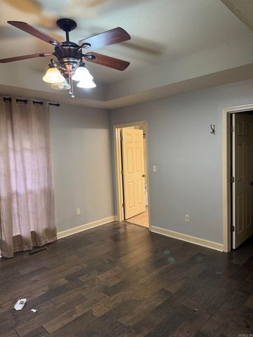 1216 N Point Lane, North Little Rock, AR 72118