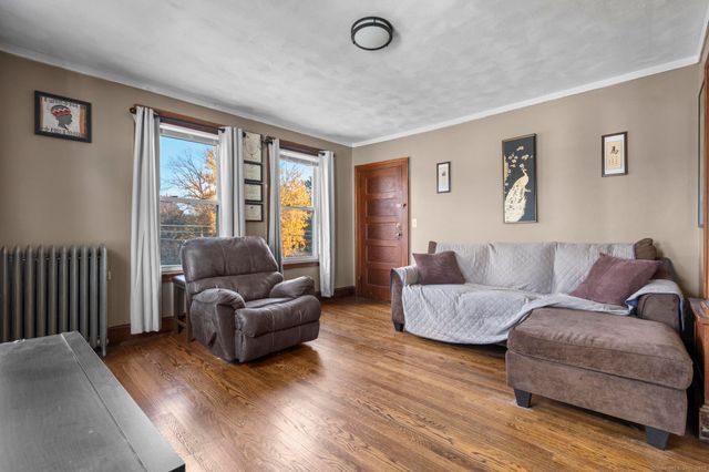 17 Kensington Avenue, New Britain, CT 06051