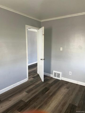 16813 Tireman Street, Detroit, MI 48228
