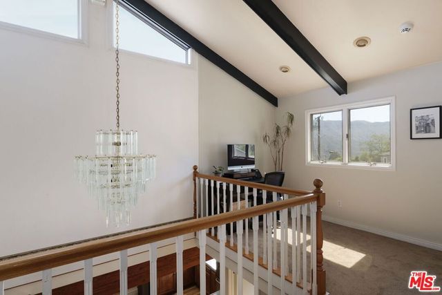2907 El Caminito Street, La Crescenta, CA 91214