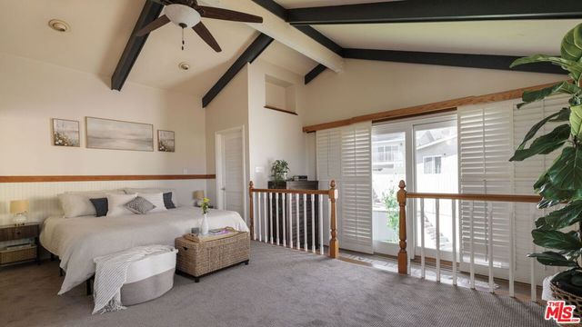 2907 El Caminito Street, La Crescenta, CA 91214