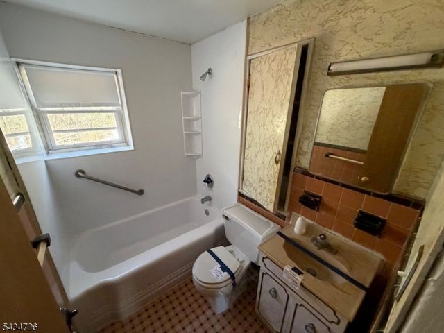 2229 Paff Pl, Scotch Plains Twp., NJ 07076