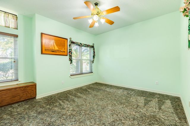 55 Mandevilla Court, Lake Jackson, TX 77566