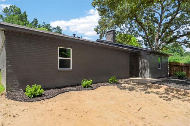 14219 County Road 1252, Tyler, TX 75709