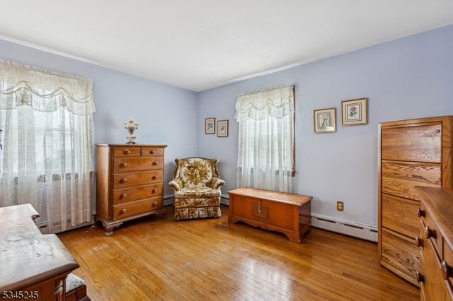 1535 Frank St, Scotch Plains Twp., NJ 07076