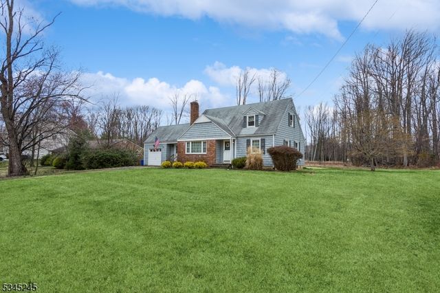 1535 Frank St, Scotch Plains Twp., NJ 07076