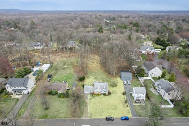 1535 Frank St, Scotch Plains Twp., NJ 07076