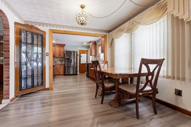 42 B St, Lynn, MA 01905