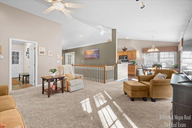 840 Glenwood Avenue, Muskegon, MI 49445