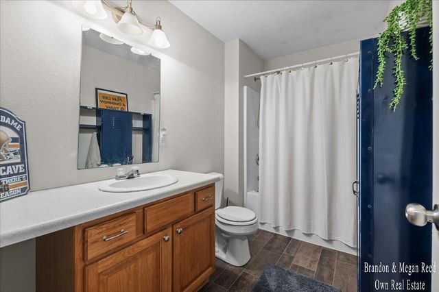 840 Glenwood Avenue, Muskegon, MI 49445