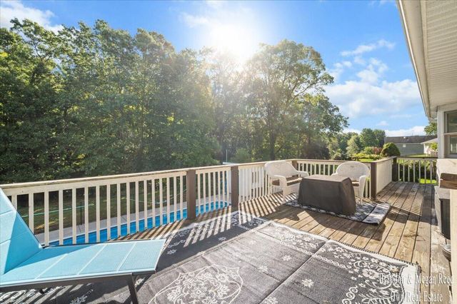 840 Glenwood Avenue, Muskegon, MI 49445