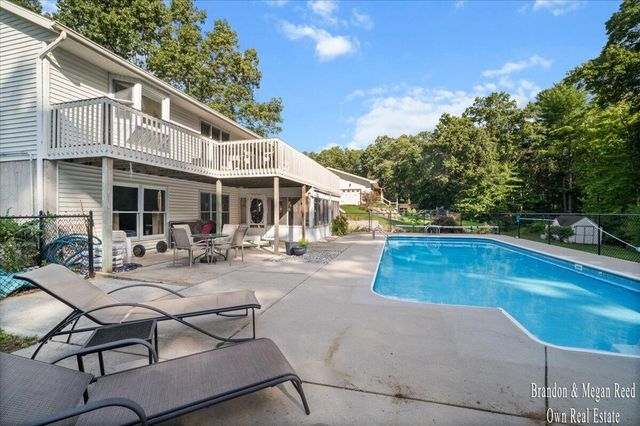840 Glenwood Avenue, Muskegon, MI 49445
