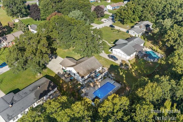 840 Glenwood Avenue, Muskegon, MI 49445