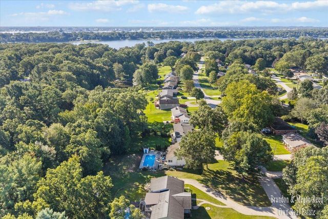 840 Glenwood Avenue, Muskegon, MI 49445