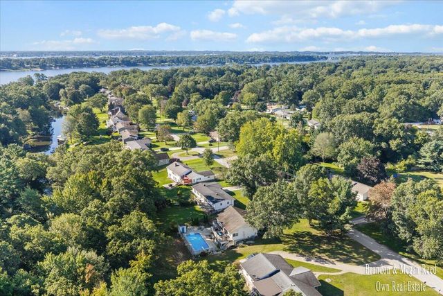 840 Glenwood Avenue, Muskegon, MI 49445